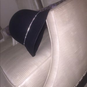 Ellen Tracy women's Bowler/Cloche hat, WINTER HAT